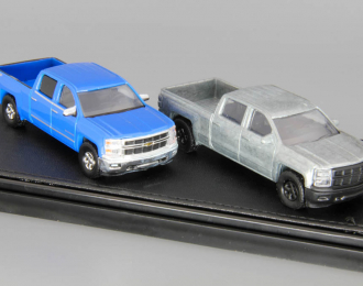 набор CHEVROLET Silverado Customer Pick-up (2014), blue and silver