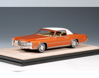 CADILLAC Eldorado Biarritz (1970), Cinnamon Firemist