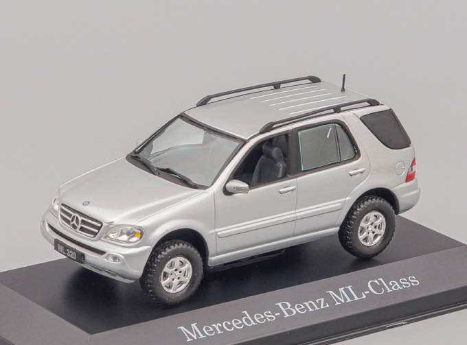(Б/У) MERCEDES-BENZ ML-Klasse W163, silver