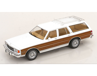 CHEVROLET Caprice Estate Wagon (1985), white/decor