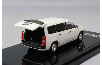 TOYOTA Probox gl (2002), white