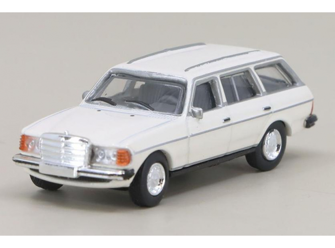 MERCEDES-BENZ 280/TE W123 (1982), white