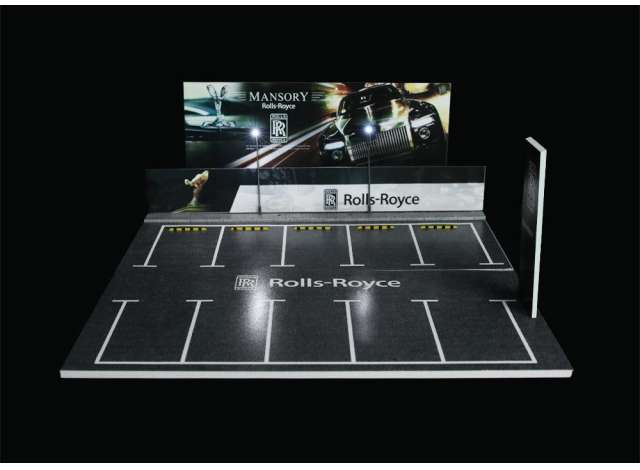 Diorama *Rolls Royce parking lot*, various