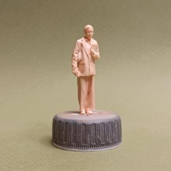 Фигура 0903 Даша с отчетом по практике, неокрашенная