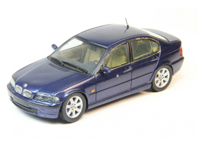 BMW 3 Series, blue