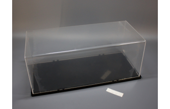 Бокс акриловый 250х120х120, основание черный глянец для техники и грузовиков