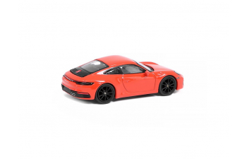 PORSCHE 911 (992) Carrera 4S RHD, orange metallic