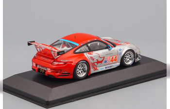 PORSCHE 911 GT3 RSR Team Flying Lizard Motorsport Law / Neiman / Davison 12H Sebring (2008), silver / red