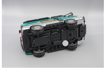 MITSUBISHI Delica, зелёная, 18 см.