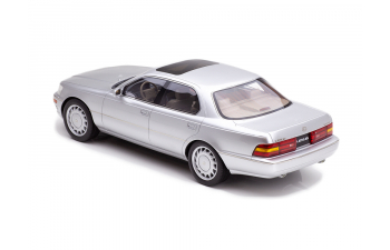 LEXUS LS400 1990 silver