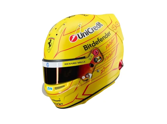 MINI HELMET Lewis Hamilton - Scuderia Ferrari HP 2026 Season, yellow