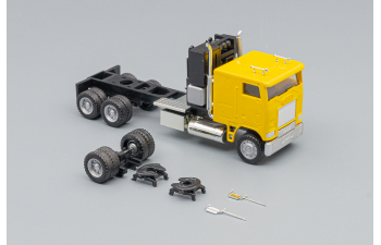 FREIGHTLINER FLB COE Tractor / Heavy Equipment Trailer with Jeep Trailer, yellow