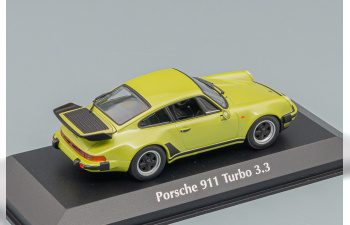 PORSCHE 911 930 3.3l Turbo Coupe (1977), Green Met