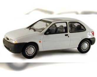 FORD Fiesta (1995), silver