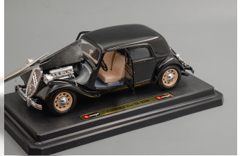 CITROEN 15 CV TA (1938), black