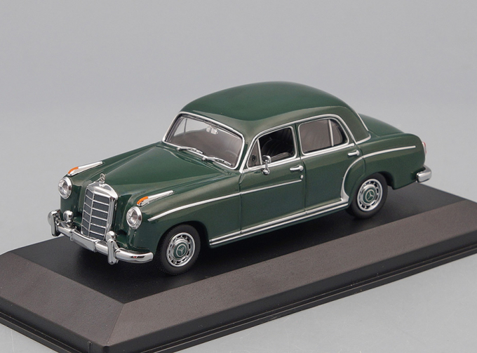 MERCEDES 220S (1956), dark green