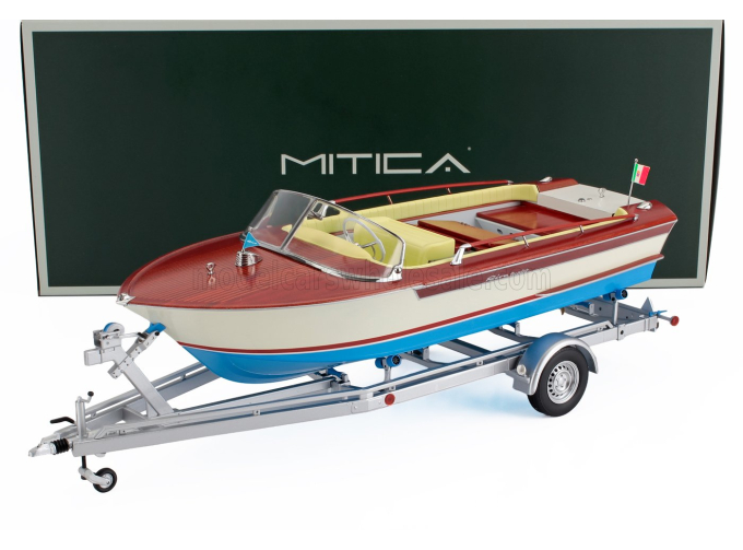 Моторная лодка Riva Junior (1966), слоновая кость / жёлтый