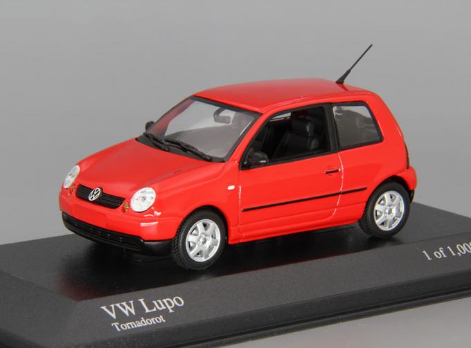 VOLKSWAGEN Lupo (2004), red