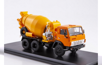 Камский грузовик 5511 автобетоносмеситель СБ-92, оранжевый