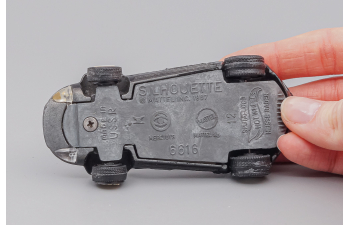 SILHOUETTE (1970), black