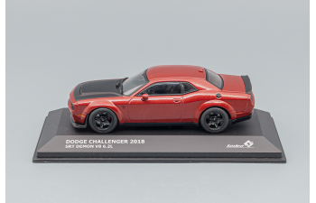 DODGE Challenger SRT V8 6.2L Demon (2020), red metallic/matt-black