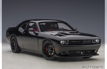 Dodge Challenger 392 Hemi Scat Pack Shaker - 2018 (pitch black)