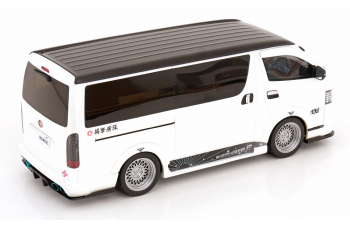 TOYOTA Hiace Super GL Custom (2008), white metallic
