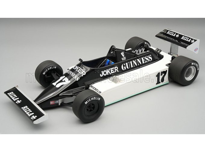 MARCH F1 811 №17 Long Beach USA GP (with pilot figure) Derek Daly (1981), white / black