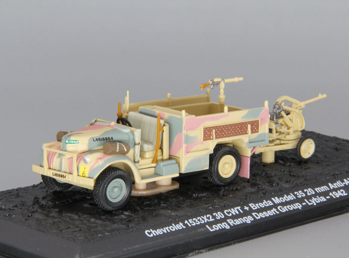 CHEVROLET 1533X2 30 CWT + Breda Model 35 20 mm Anti-Aircraft Gun Long Range Desert Group Lybia 1942