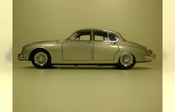 JAGUAR Mark II (1959), Gold Collection 1:18, серебристый