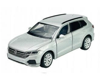 VOLKSWAGEN Touareg (2014), Silver