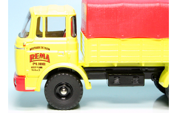 BERLIET GAK BachÃ© Moutarde de Dijon, yellow/red