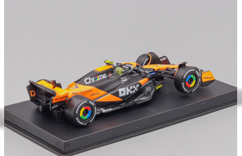 McLAREN F1 Mcl38 Team Mclaren №4 Winner Miami Gp (2024) First F1 Victory Lando Norris - With Pilot And Showcase, orange / black