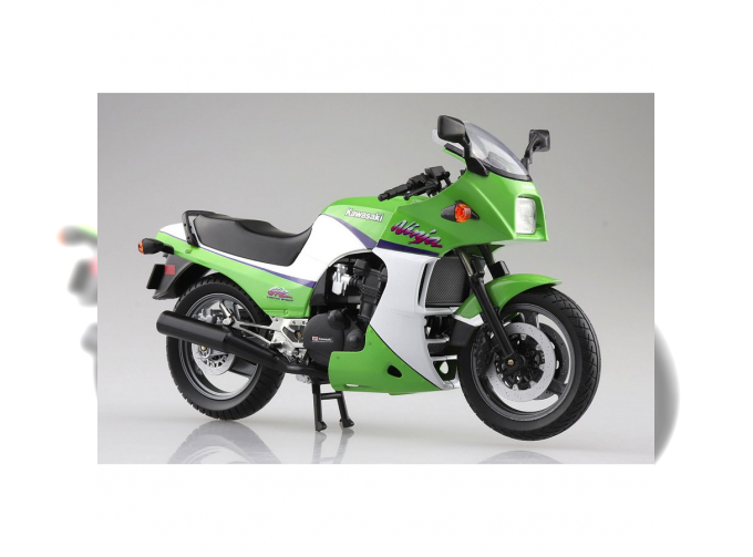 KAWASAKI GPZ900R LIME GREEN