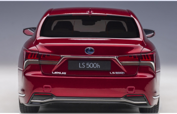 Lexus LS 500h (metallic red)