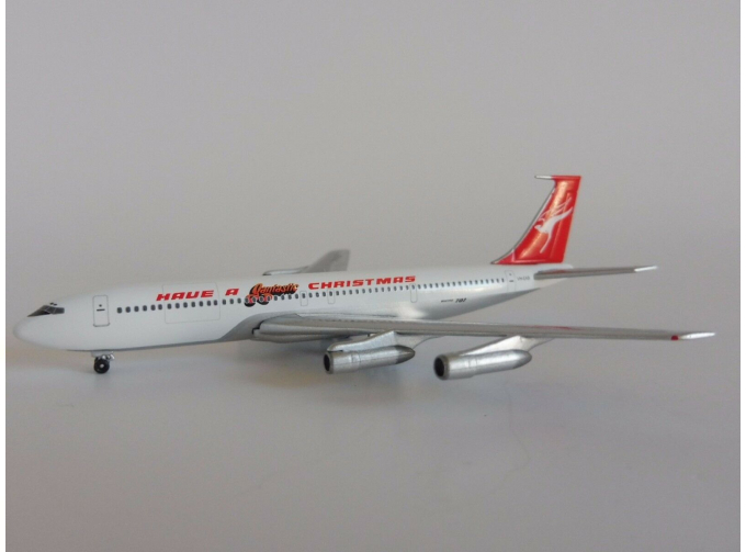 Boeing 707-300C Qantas Have a Qantastic Christmas