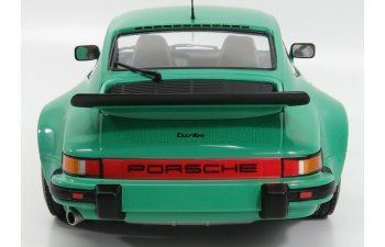 PORSCHE 911 (930) Turbo (1977), green