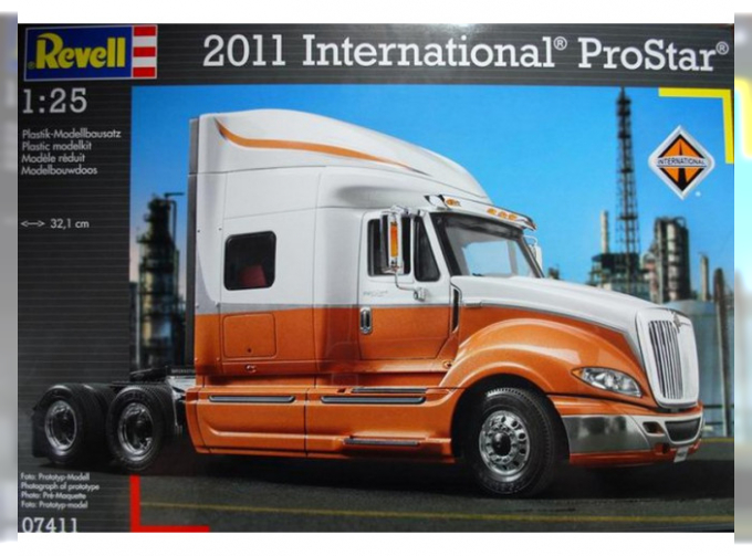 Сборная модель Седельный тягач International Prostar