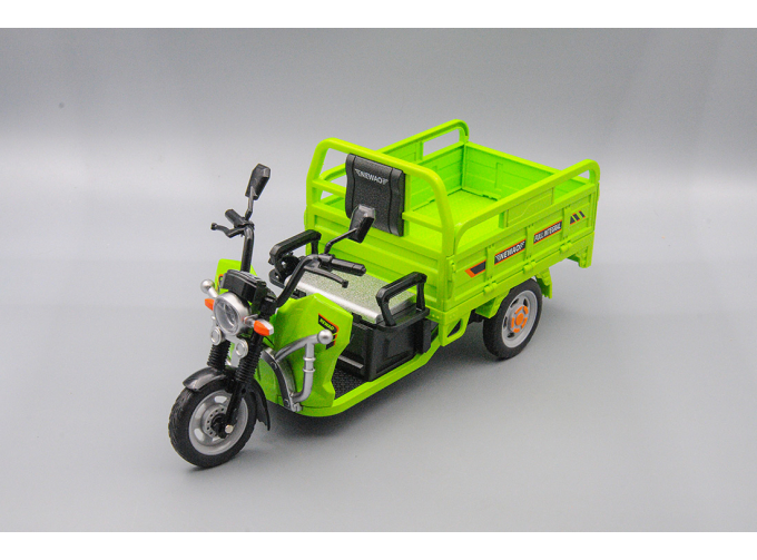 Трицикл электро, светло-зелёный, 24 см