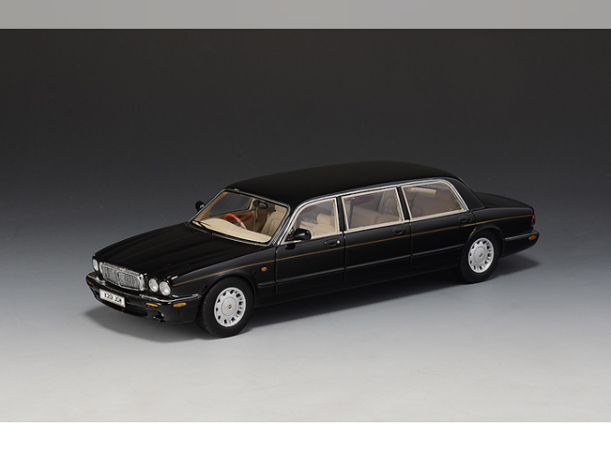 JAGUAR XJ Wilcox Eagle Limousine (X308) 2000 Black