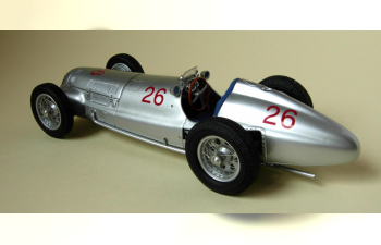 MERCEDES-BENZ W154 No 26 Winner of France, v. Brauchitsch (1938)