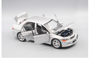 MITSUBISHI Lancer Evolution IX, серебристый, 20 см.