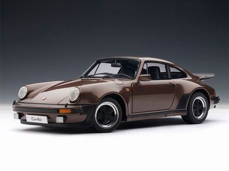 PORSCHE 911 3.0 Turbo, Brown Copper Metallic