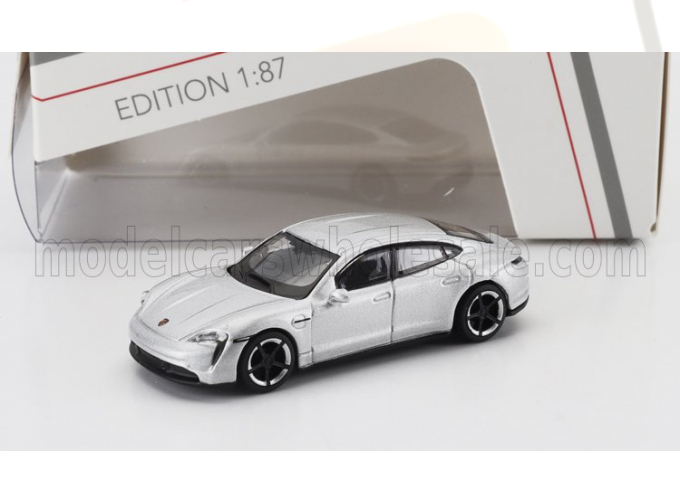 PORSCHE Taycan Turbo S (2019), Silver