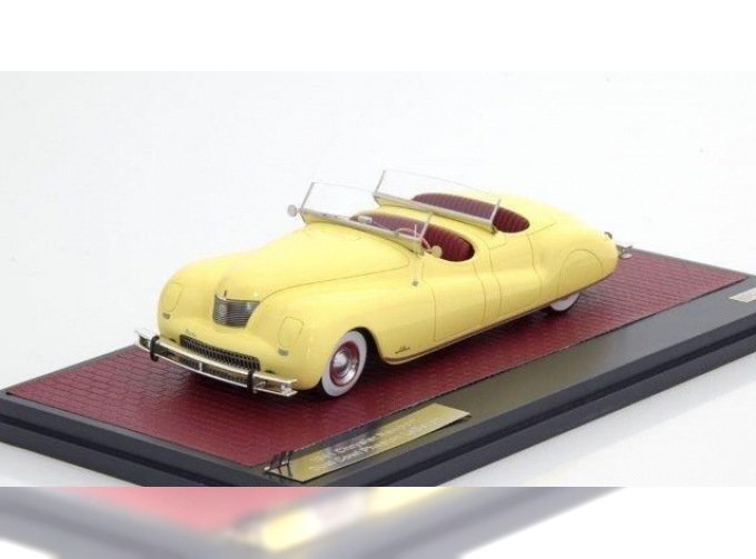 CHRYSLER Newport Dual Cowl Pheaton LeBaron 1941 Yellow