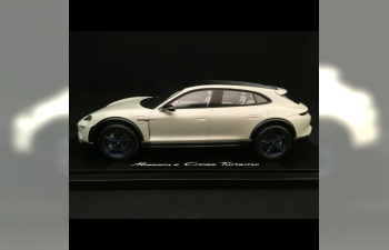 PORSCHE Mission E Cross Turismo 2018 gris blanc