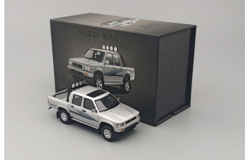 TOYOTA Hilux Double Cab 4WD (LN101), silver