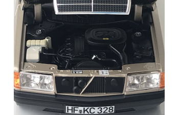 MERCEDES-BENZ 190 E - 1982 , smoke silver