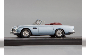 ASTON MARTIN DB5 Cabriolet (1964), metallic light blue