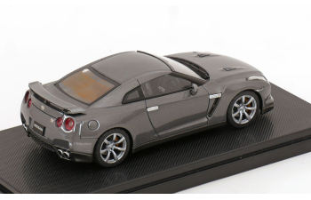 NISSAN GT-R (2007), grey metallic